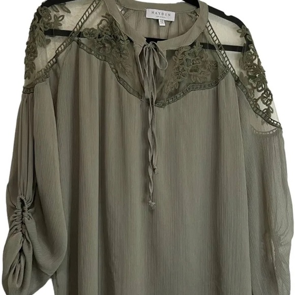 Hayden Tops - Hayden Los Angeles Green Sheer Floral Tie Neck Ruched Sleeves Top